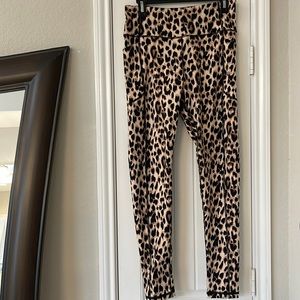 leopard leggings